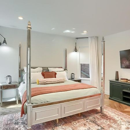 Newly Renovated Victorian Gem Perfect Space For Family Vacations! Pittsburgh Esterno foto