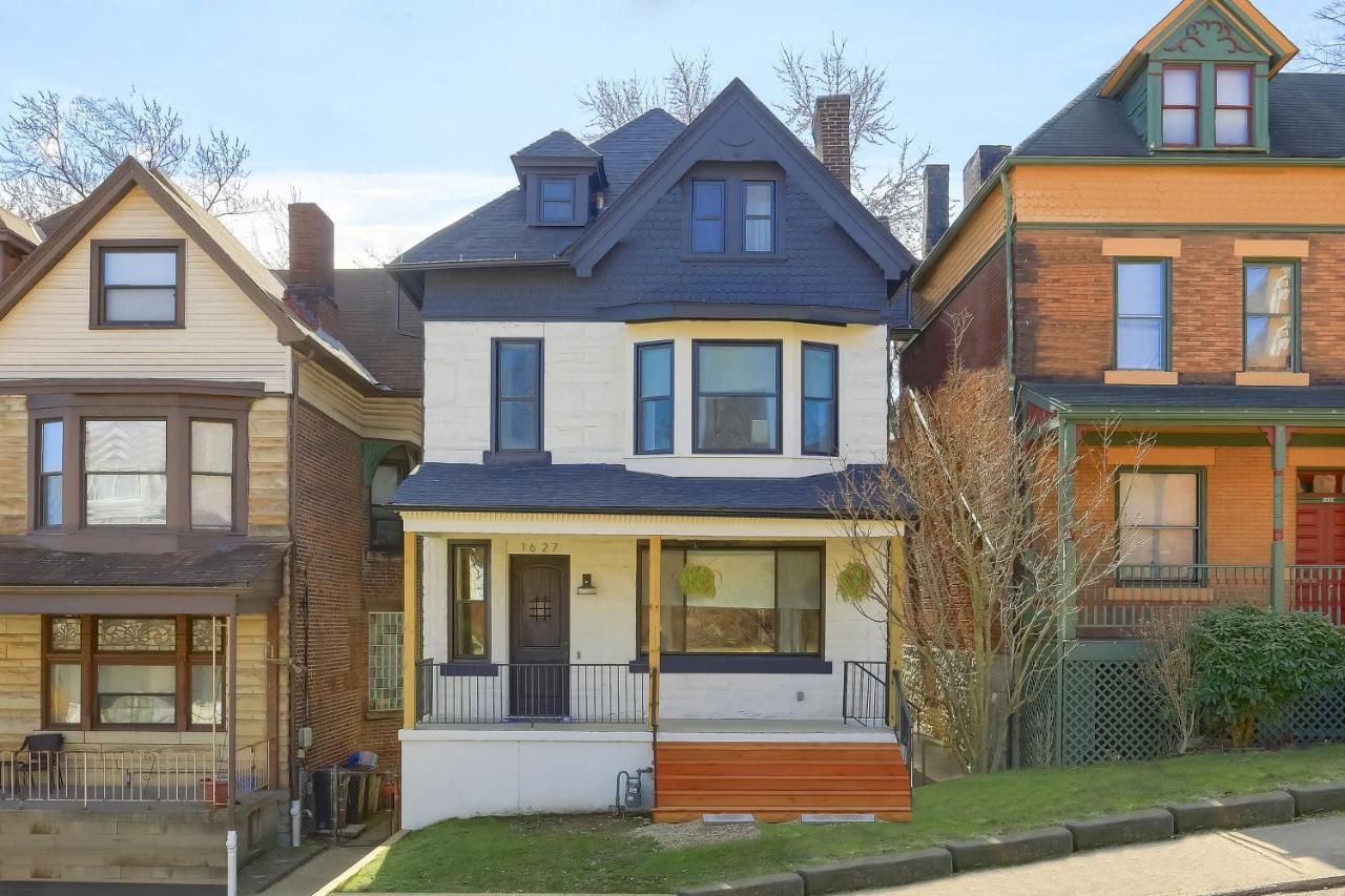 Newly Renovated Victorian Gem Perfect Space For Family Vacations! Pittsburgh Esterno foto