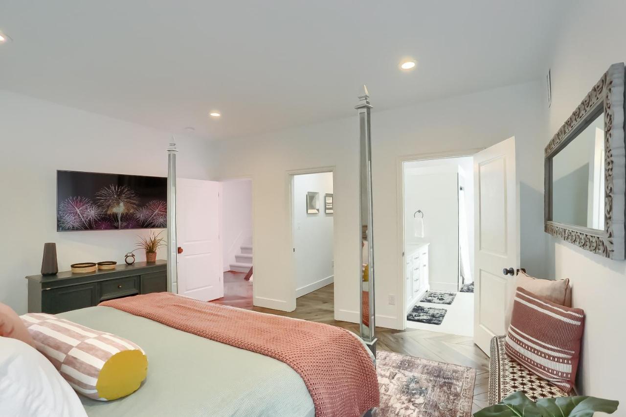 Newly Renovated Victorian Gem Perfect Space For Family Vacations! Pittsburgh Esterno foto