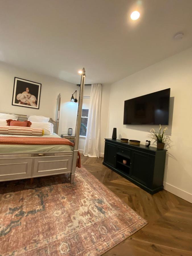 Newly Renovated Victorian Gem Perfect Space For Family Vacations! Pittsburgh Esterno foto