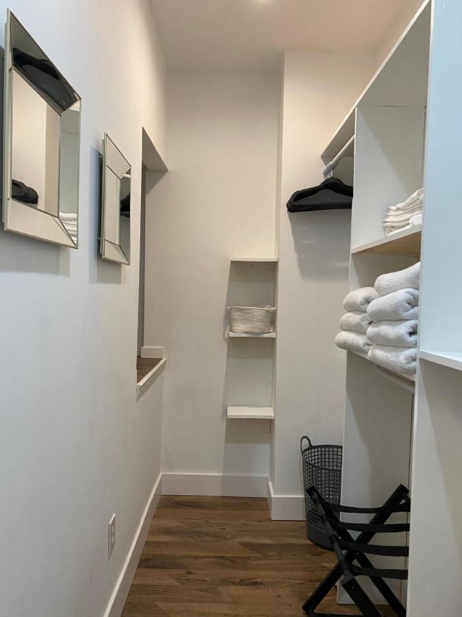 Newly Renovated Victorian Gem Perfect Space For Family Vacations! Pittsburgh Esterno foto